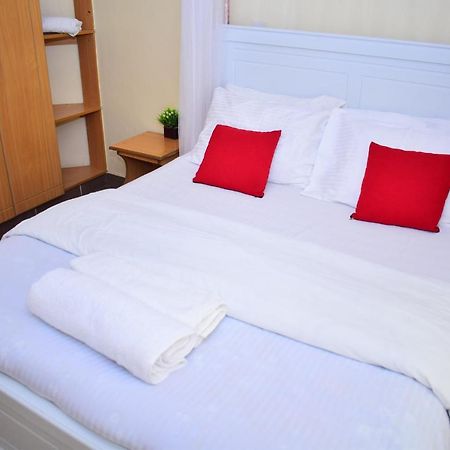 Elegant Comfy Rooms- Jkia ナイロビ エクステリア 写真