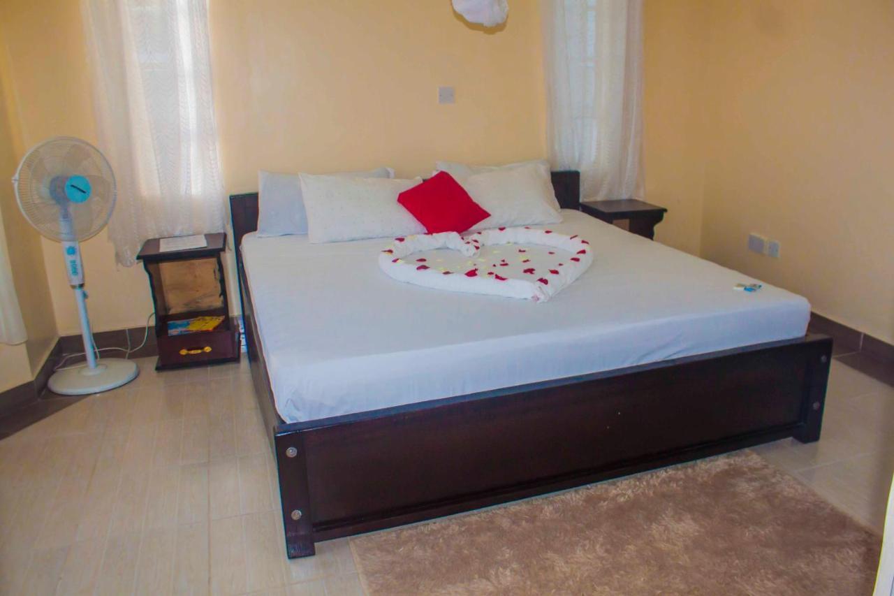Elegant Comfy Rooms- Jkia ナイロビ エクステリア 写真